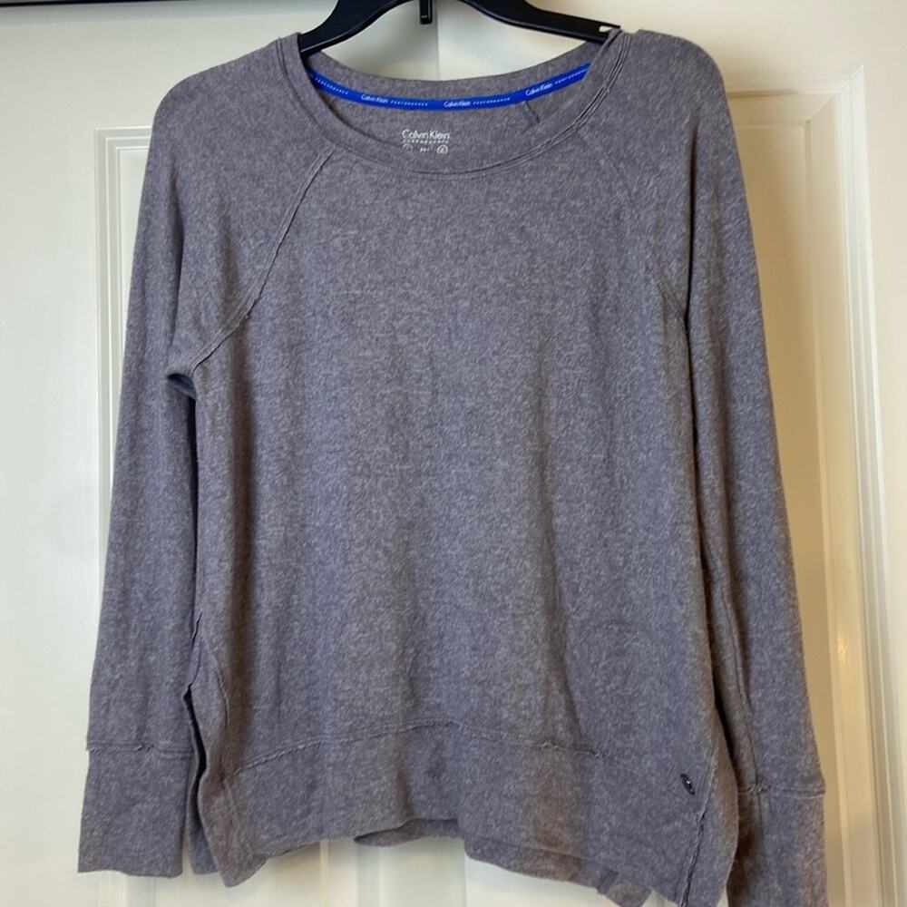 Calvin Klein Performance crew neck dry size small‎